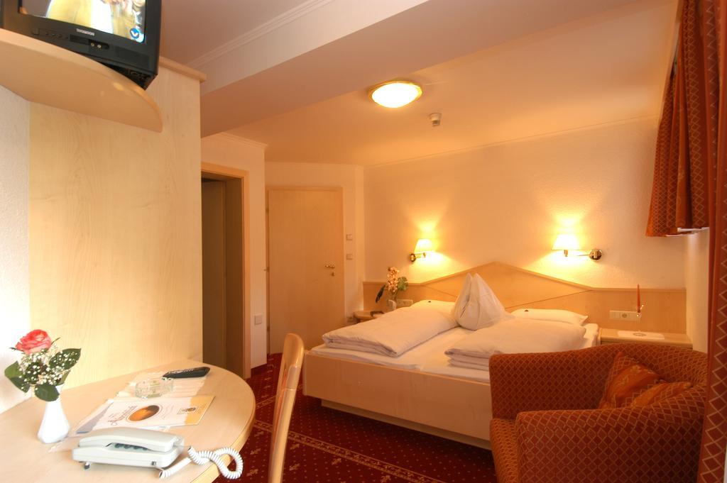 Hotel Alpenblick Pfelders Bilik gambar