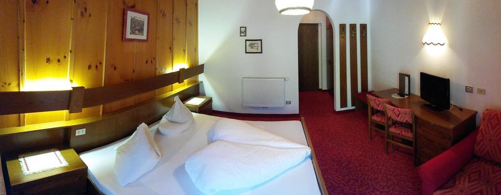 Hotel Alpenblick Pfelders Luaran gambar