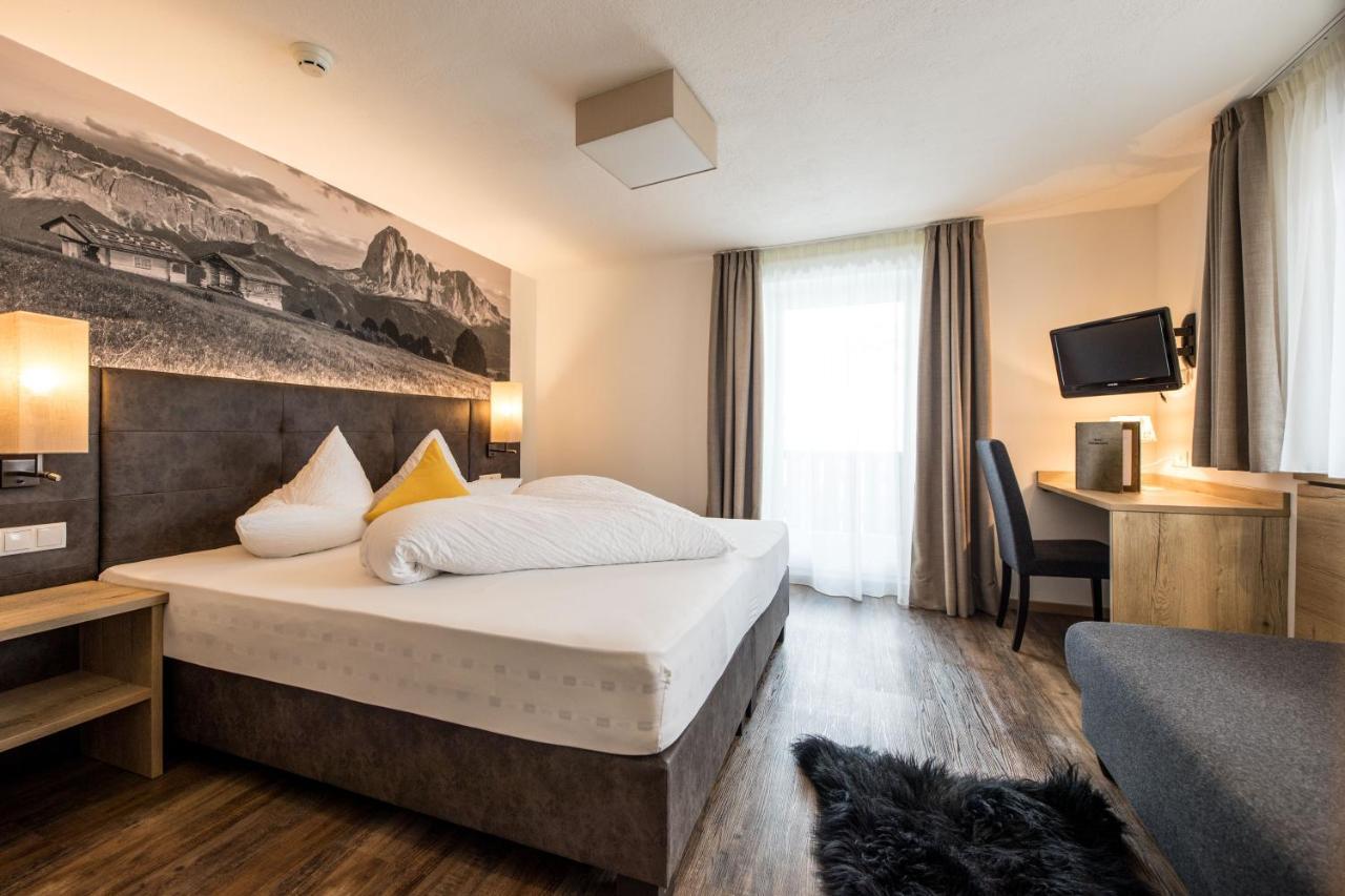 Hotel Alpenblick Pfelders Luaran gambar